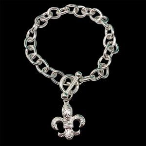 Fleur de Lis French Flower Charm Bracelet Silver Tone 8" Nola Saints Mardi Gras